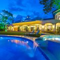 How to Honeymoon in Panama City, Panama!