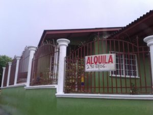 Se Alquila